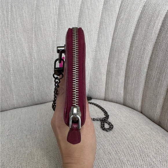 PRADA Logo Magenta Pink Saffiano Leather Zippered Wallet on Chain - Picture 7 of 11